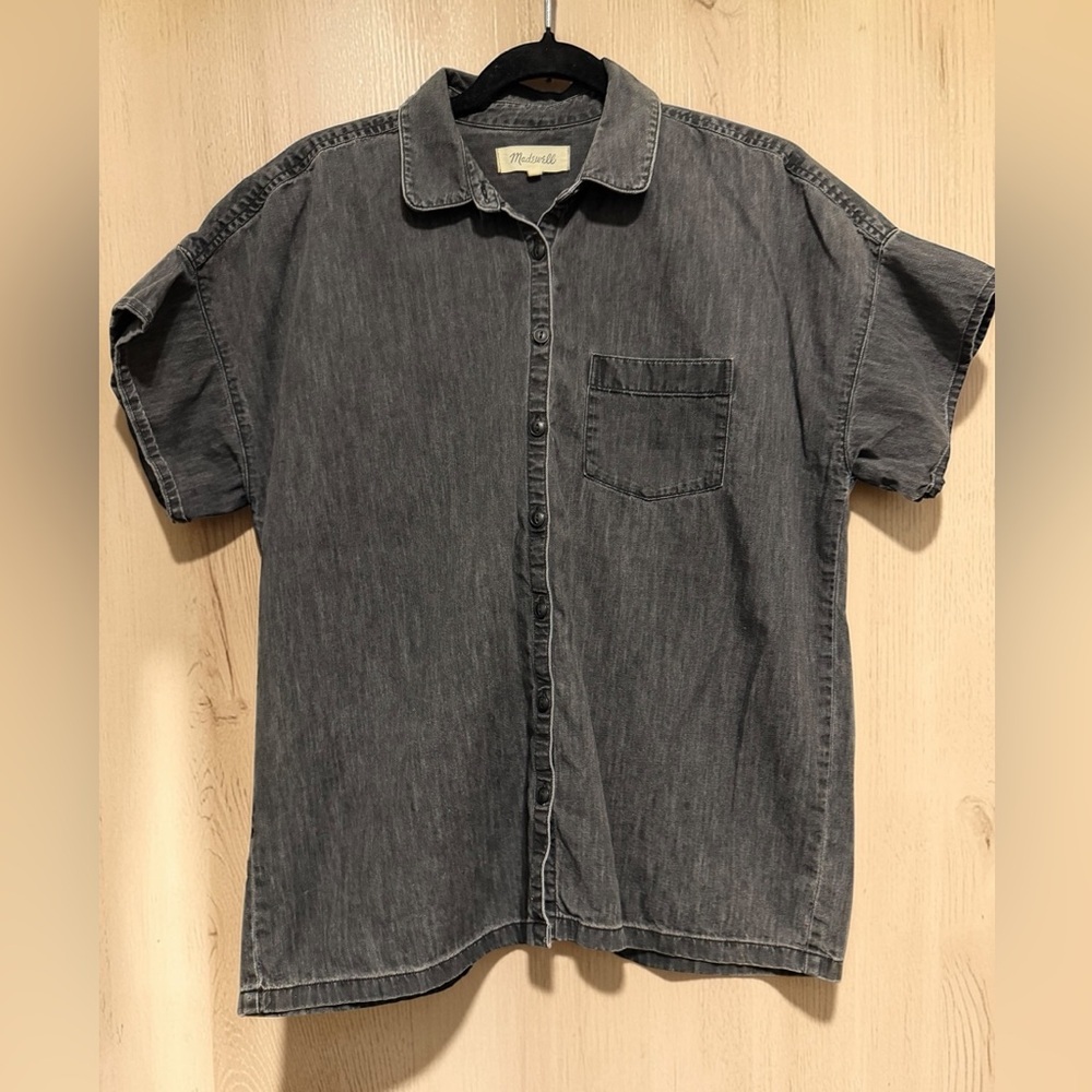 Madewell Washed Charcoal Short-Sleeve Button-Down Shirt